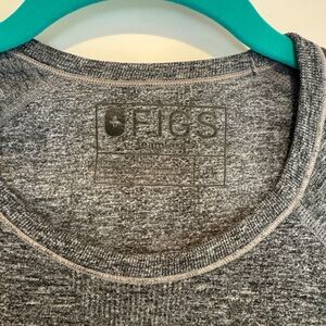 GUC Figs Seamless Underscrub Graphite M